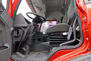 一汽解放青汽 龍VH中卡 南方版 220馬力 4X2 6.75米 國五欄板載貨車(CA1189PK2L2E5A80)