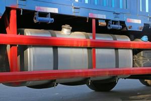 一汽解放青汽 途V重卡 350馬力 8X4 9.5米 國(guó)五倉(cāng)柵式載貨車(chē)(CA5313CCYP2K2L7T4E5A80-1)