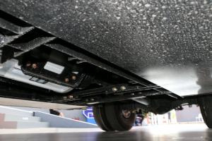 江鈴 凱銳800EV 4.5T 4.2米單排廂式 107.52kWh 純電動(dòng)輕卡載貨車(JX5043XXYTG25BEV)