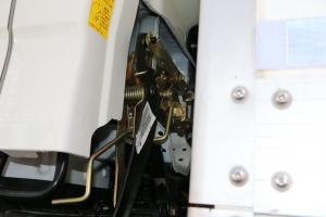 江鈴 凱銳800EV 4.5T 4.2米單排廂式 107.52kWh 純電動(dòng)輕卡載貨車(JX5043XXYTG25BEV)