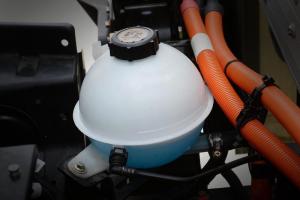 江鈴 凱銳EV 4.5T 4.15米單排 73kWh 純電動(dòng)廂式輕卡載貨車(JX5043XXYTGA25BEV)