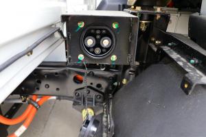 遠(yuǎn)程汽車 E200 標(biāo)配版 4.1米單排欄板式 86kWh 純電動(dòng)輕卡載貨車(DNC1049BEVK1)