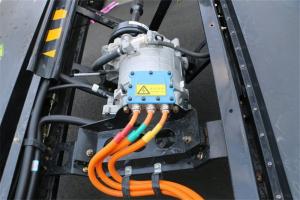 凱馬 凱捷M1 4.5T 4.16米單排 70.47kWh 純電動輕卡載貨車(KMC1041BEVA28M1)