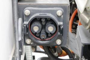 東風(fēng)華神 特商 4.5T 4.05米 72.1kWh 純電動(dòng)廂式輕卡載貨車(EQ5045XXYTBEV4)