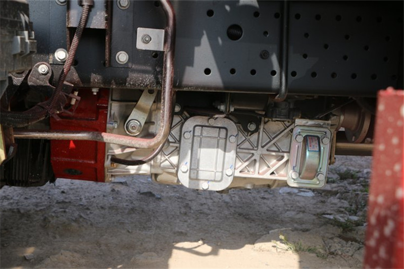 江淮 帥鈴Q7 154馬力 5.2米 國五排半廂式輕卡載貨車(HFC5091XXYP71K1D1V)