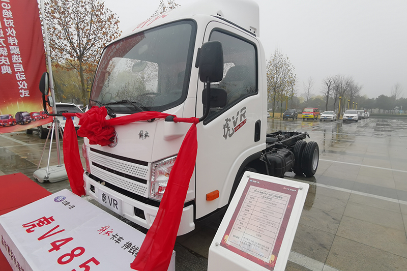 一汽解放輕卡 虎VR 88馬力 4×2 國(guó)五 載貨車底