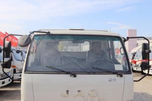 江淮 駿鈴E6 156馬力 3.85米 國(guó)五排半欄板輕卡載貨車(HFC1043P91K2C2V)