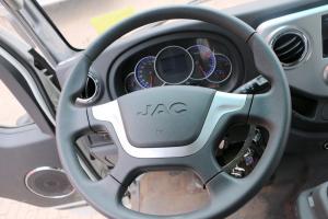 江淮 駿鈴E6 141馬力 4.18米 國(guó)五單排倉(cāng)柵式輕卡載貨車(HFC5043CCYP91K2C2V)