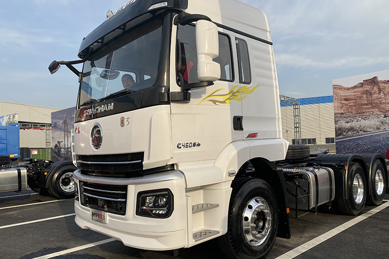 陜汽商用車 軒德翼3 500馬力 6×4 國六 輕量化牽引車