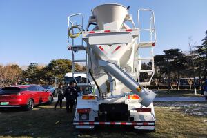 開沃卡車 250kw 8×4 純電動 水泥攪拌車(NJL5320GJBBEV)