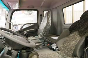 福田 奧鈴大黃蜂 210馬力 6.8米 國(guó)五排半欄板載貨車(chē)(BJ1186VKPFK-A1)