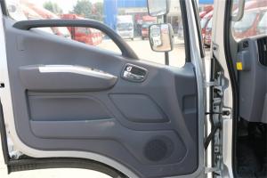 福田 奧鈴TS 110馬力 4.18米 國五單排欄板輕卡載貨車(氣剎)(BJ1045V8JDA-FA)