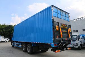 慶鈴 FVZ重卡 300馬力 6X4 9.35米 國(guó)五廂式載貨車(八擋)(QL5250XXYWTFZJ)