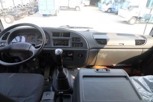 慶鈴 FVZ重卡 300馬力 6X4 9.35米 國(guó)五廂式載貨車(八擋)(QL5250XXYWTFZJ)