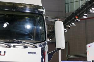 慶鈴 五十鈴巨咖VC66 2020版 520馬力 6X4 國(guó)六AMT自動(dòng)擋牽引車(chē)(QL4250WUNDZ)