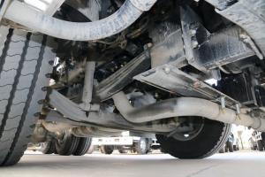 慶鈴 五十鈴巨咖 380馬力 6X4 國(guó)五危險(xiǎn)品牽引車(chē)(QL4251U2NDZ)