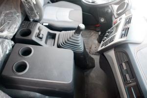 東風商用車 天錦KR 180馬力 4X2 5.8米 國五排半倉柵式載貨車(DFH5160CCYE)