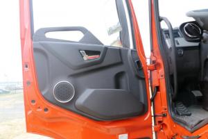 東風商用車 天錦KR 230馬力 4X2 6.75米 國五排半欄板載貨車(DFH1180E3)