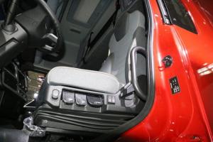 東風(fēng)商用車 天龍KL重卡 465馬力 6X4 國六牽引車(DFH4250D3)