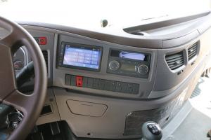 東風商用車 天龍旗艦KX 2018款 450馬力 6X4 國五危險品牽引車(DFH4250CX4)