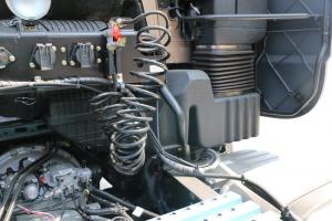 東風商用車 天龍旗艦KX 2018款 450馬力 6X4 國五危險品牽引車(DFH4250CX4)