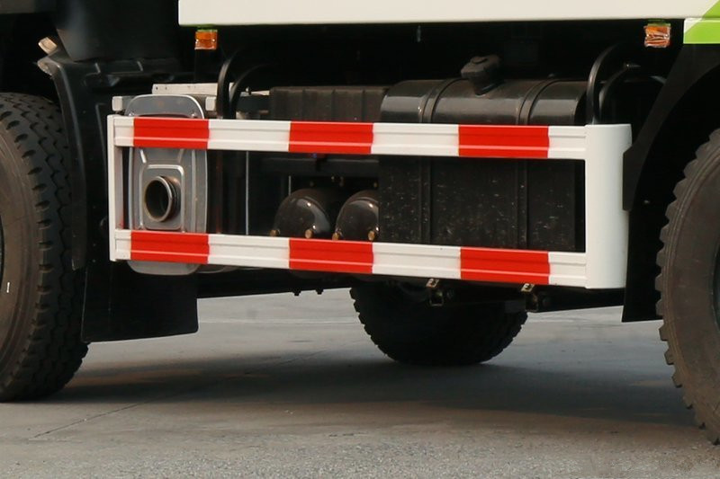 東風商用車 天龍KC重卡 420馬力 6X4 5.8米 國五自卸車(DFH3250A8)