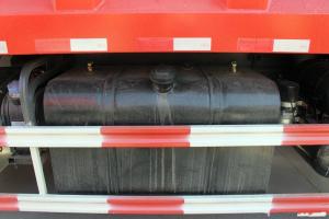 東風(fēng)商用車 天錦中卡 240馬力 4X2 5.4米 國五自卸車(DFH3180B)