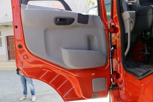 東風(fēng)商用車 天錦重卡 310馬力 8X4 6.5米 國五自卸車(DFH3310BX2)