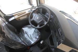 聯(lián)合卡車 U+重卡 550馬力 6×4 國六 牽引車