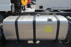 聯(lián)合卡車 U+重卡 550馬力 6×4 國六 牽引車