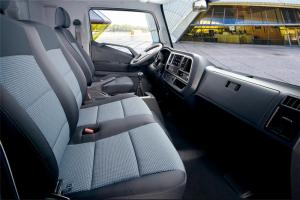 現(xiàn)代商用車 盛圖 141馬力 4X2 4.05米 國五冷藏車(CHM5040XLCGDC33V)