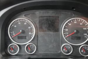 中國重汽 汕德卡SITRAK C5H重卡 310馬力 9.6米廂式 國五載貨車(ZZ5186XXYN711GE1)