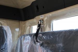 中國重汽 汕德卡SITRAK C5H重卡 310馬力 4X2 廂式 國五載貨車底盤(氣囊提升)(ZZ5176XXYM561GE1)