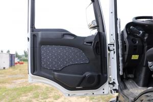 中國重汽 汕德卡SITRAK C5H重卡 310馬力 4X2 廂式 國五載貨車底盤(氣囊提升)(ZZ5176XXYM561GE1)