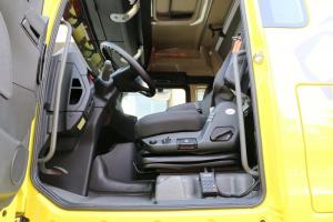 中國(guó)重汽 汕德卡SITRAK C7H重卡 480馬力 6X4 國(guó)六LNG牽引車(chē)(ZZ4256V384HF1LB)