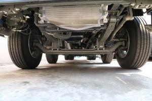 中國重汽 汕德卡SITRAK C5H重卡 310馬力 8X4 9.52米 國五廂式載貨車(ZZ5316XXYN466GE1)