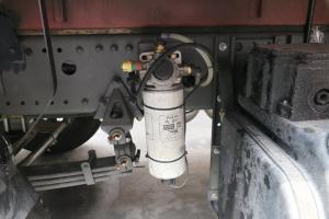 中國重汽 汕德卡SITRAK C5H重卡 310馬力 8X4 9.52米 國五廂式載貨車(ZZ5316XXYN466GE1)