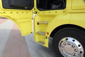 中國(guó)重汽 汕德卡SITRAK C7H重卡 智能版 540馬力 6X4 國(guó)五自動(dòng)擋牽引車(chē)(AMT手自一體)(ZZ4256V324HE1B)