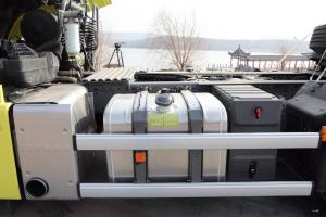 中國(guó)重汽 汕德卡SITRAK C7H重卡 智能版 540馬力 6X4 國(guó)五自動(dòng)擋牽引車(chē)(AMT手自一體)(ZZ4256V324HE1B)