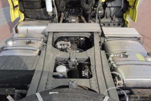 中國(guó)重汽 汕德卡SITRAK C7H重卡 智能版 540馬力 6X4 國(guó)五自動(dòng)擋牽引車(chē)(AMT手自一體)(ZZ4256V324HE1B)