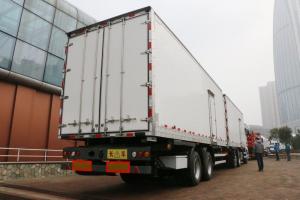 中國(guó)重汽 汕德卡SITRAK C7H重卡 480馬力 6X2 國(guó)五中置軸貨運(yùn)車(ZZ5266ZKXV603HE1)