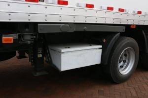 中國(guó)重汽 汕德卡SITRAK C7H重卡 480馬力 6X2 國(guó)五中置軸貨運(yùn)車(ZZ5266ZKXV603HE1)