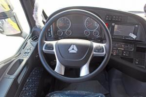 中國(guó)重汽 汕德卡SITRAK C7H重卡 430馬力 6X4 國(guó)五LNG牽引車(chē)(ZZ4256V384HE1LB)