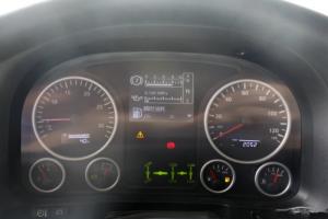 中國(guó)重汽 汕德卡SITRAK C7H重卡 440馬力 6X4 國(guó)五危險(xiǎn)品牽引車(chē)(ZZ4256V324HE1W)