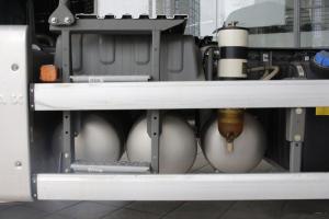 中國(guó)重汽 汕德卡SITRAK C7H重卡 440馬力 6X4 國(guó)五危險(xiǎn)品牽引車(chē)(ZZ4256V324HE1W)