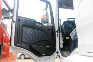 中國(guó)重汽 汕德卡SITRAK C7H重卡 440馬力 6X4 國(guó)五危險(xiǎn)品牽引車(chē)(ZZ4256V324ME1W)