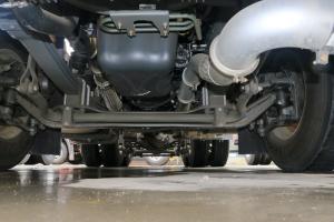 中國(guó)重汽 汕德卡SITRAK C7H重卡 440馬力 6X4 國(guó)五危險(xiǎn)品牽引車(chē)(ZZ4256V324ME1W)