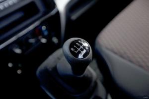 東風 福瑞卡F6 95馬力 4.2米 國五 單排欄板輕卡載貨車(云內(nèi))(EQ1041S3GDF)