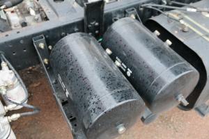 東風(fēng) 福瑞卡F7 95馬力 4X2 4.2米 國五 自卸車(Φ90雙頂)(云內(nèi))(EQ3080S3GDF)