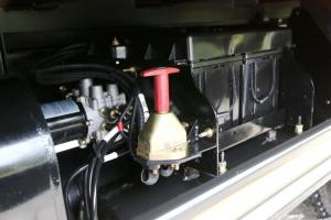 東風(fēng) 福瑞卡F15 170馬力 4X2 4.1米 國五 自卸車